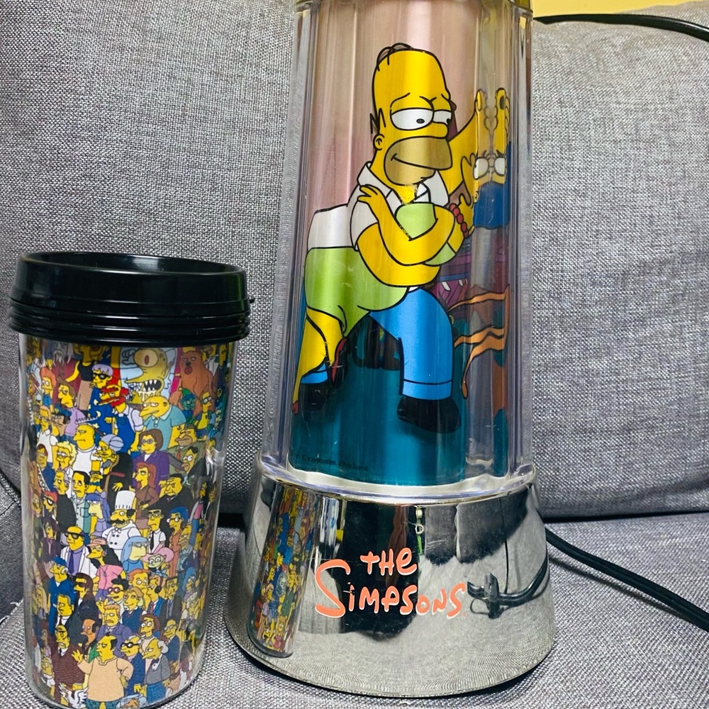The Simpsons Torpedo 14.5″ Motion Lamp and The Simpsons Character Cup